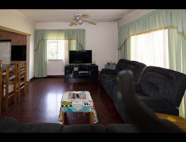 4 BEDROOM HOUSE FOR SALE IN HILLARY